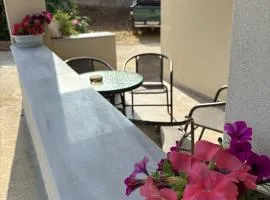 Vespoina Apartment with private parking