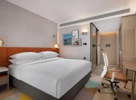 Home2 Suite by Hilton Dali Erhai