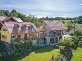 Traditional House Kal With Whirlpool - Happy Rentals