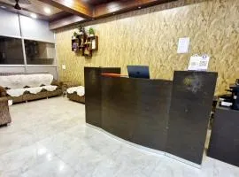 Atlas Inn Stay Near IGI Airport T3