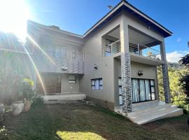 Azalea Hill Gardens, Hotel in Penhalonga