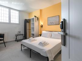 AMINA Guest House, stanza in casa privata a Fiumicino