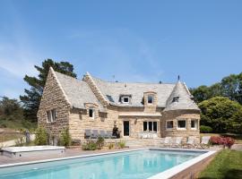 Villa Marine - Proche plage, piscine, jacuzzi, hotel v destinaci Erquy
