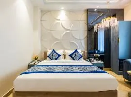 The Bella Express- New Delhi