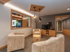 Residence Rta La Rosa delle Dolomiti, hotel in Carisolo