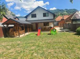 루커르에 위치한 호텔 Moon's Hill by Ina