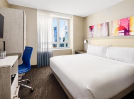 Doubletree By Hilton New York Times Square West, hotel v destinaci New York