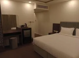 مهنا للاجنحة الفندقية