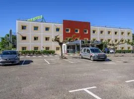 B&B HOTEL Nîmes Caissargues