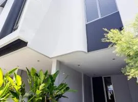 TownHouse4 2BR MonkeyHill