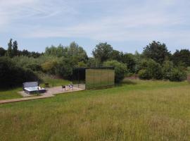 Mirror Houses Pound Farm - Meadow OOD, hotel i Saxmundham