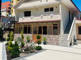 Rent rooms,Pogradec