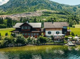 Haus Seegarten by Landluft, hotel na praia em Grundlsee