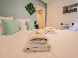 Green Oasis Studio - Central