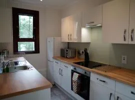 Your Highland Hideaway at 51