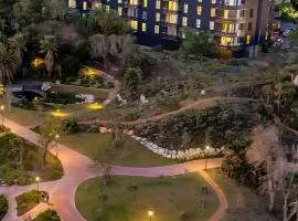 9 Palms by Smart City Stays