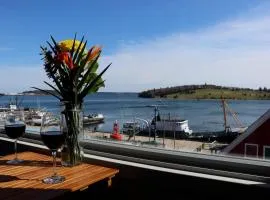 Rum Runner Inn