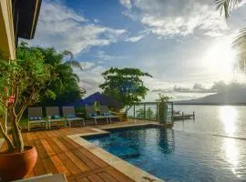 Afimi Beach House Montego Bay 4BR Beachfront Villa