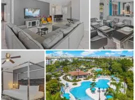4840 One-of-a-kind luxury 4 BD at Vista Cay 107