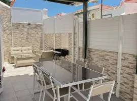 Pambnb - House next to the Beach, Terrace, Fiber Wi-Fi, BBQ