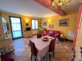 Casaviva - Classic Italian Soul Apt in Franciacorta
