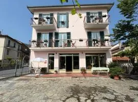 Hotel Momora