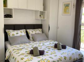 Lemon studio โรงแรมในคาชเตลา