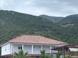 Denaj House