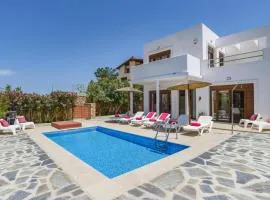 Villa Maya by Villa Plus
