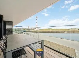 Stylish and luxurious 3-bedroom apartment with a large sunny terrace T19