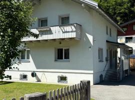 Haus Can, hotel v mestu Dalaas