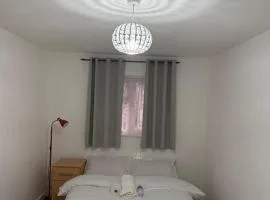 Modern double bed - Central Dartford