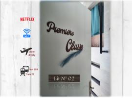 Lit 2 en 1ère Classe-Orly-T7-RER C&D, hostel σε Ατίς-Μονς