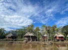 CAMUNGO jungle Lodge in indigenous community ALL INCLUSIVE, ξενοδοχείο σε Puerto Franco