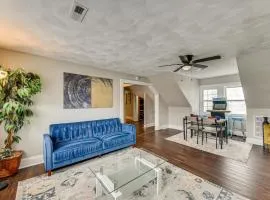Walk to River and Downtown Portsmouth Apartment!