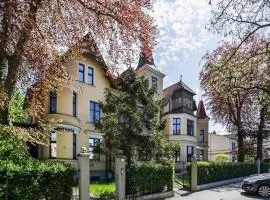 Premium Basement Apartament by Vibe Hostel