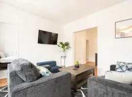 Warm 3 BR for U Near Manhattan View, 15 Min to NYC