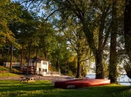 The Mulberry - 14 Meadowview