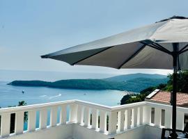 Budva Felix Suites, hótel í Budva