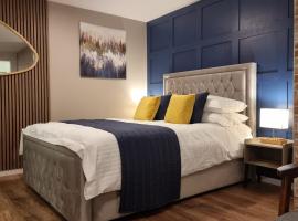 Boxford Lodge - Serviced Apartment in Bracknell, near Ascot & Windsor, Free Parking, cabin in Bracknell