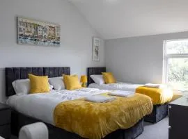 City Centre, 4 Bed, Free Parking