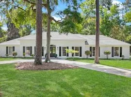 NEW! The White House, with 2 King Ensuites close to Parris Island and Downtown