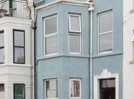 1BR-3BR Apartments in Bangor, Mins to Seafront & High St, hotel v destinaci Bangor