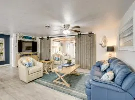 2 Mi to Manasota Key Beach Home with Yard