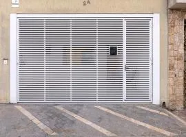 Casa 3 dormitorios, garagem e portão Automático no Tatuapé