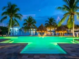 Villa Devries C4 Jan Thiel Private Beachfront Pool