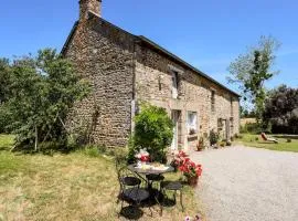 Beautiful Home In Andouillé-Neuville