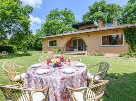 Stunning Home In Sutri