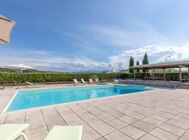 Stunning Home In Tolentino