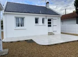 Maison rénovée proche plage Port Lin - 5 couchages - Jardin clos - FR-1-843-32